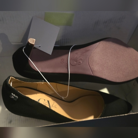 New Gloria Vanderbilt Women's Marilyn Pumps Ivory Heels Shoes NIB - Picture 5 of 6